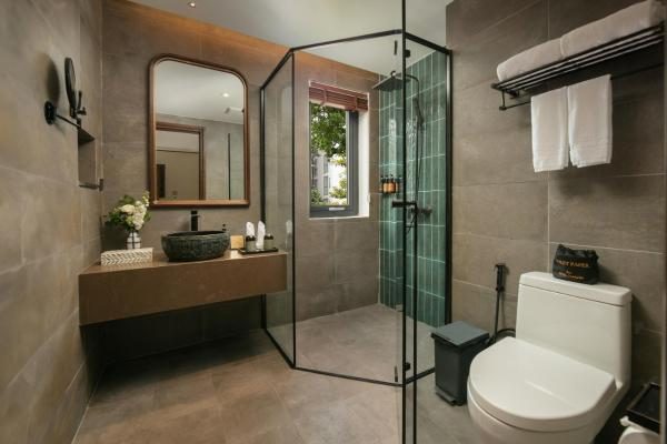 Phòng Premium Giường Đôi Có Ban Công
