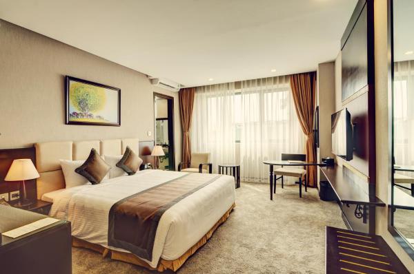 Phòng Deluxe Giường Đôi