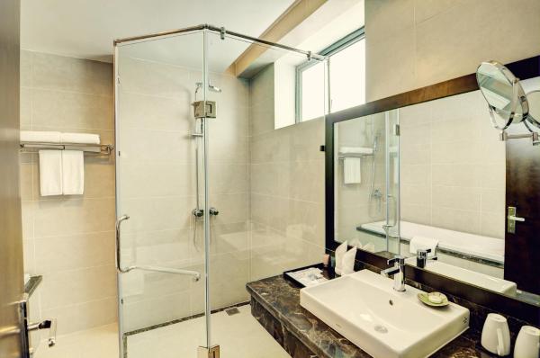 Phòng Deluxe Giường Đôi