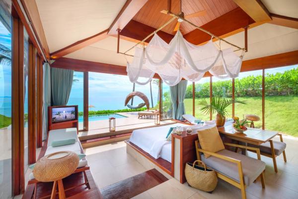 Biệt Thự Có Hồ Bơi Nhìn Ra Biển – Bao Trọn Gói Spa