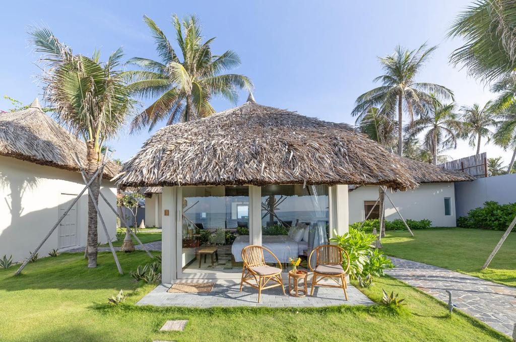 Bungalow – Nhìn Ra Bãi Biển