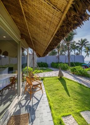 Bungalow – Nhìn Ra Bãi Biển