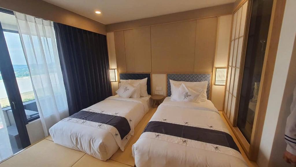 Phòng Deluxe 2 Giường Đơn