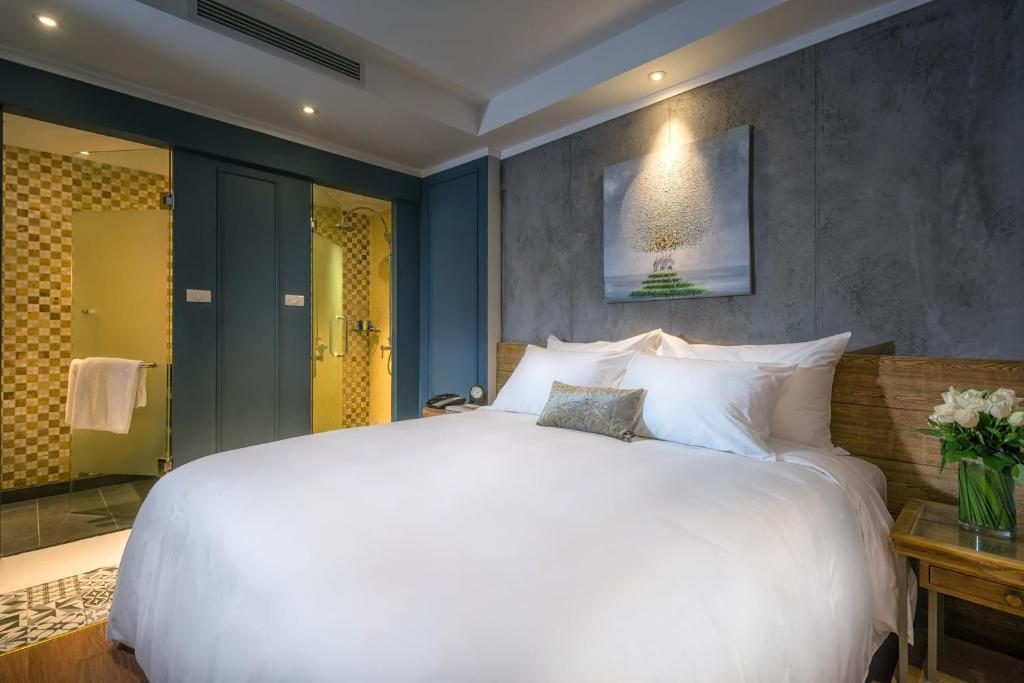 Phòng Deluxe Thông nhau qua cửa nối