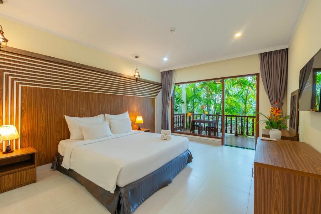 Phòng Deluxe Có Giường Cỡ King