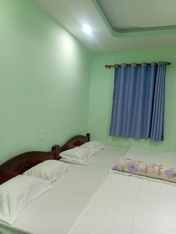 Phòng 4 Người Có Ban Công
