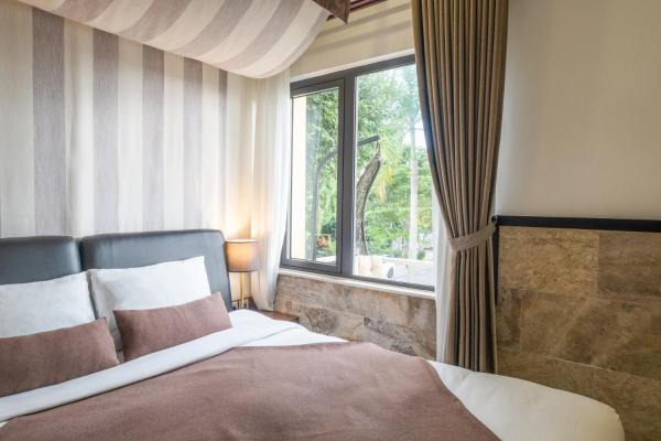 Phòng Premium Có Giường Cỡ King Nhìn Ra Một Góc Sông – Bao Gồm Onsen