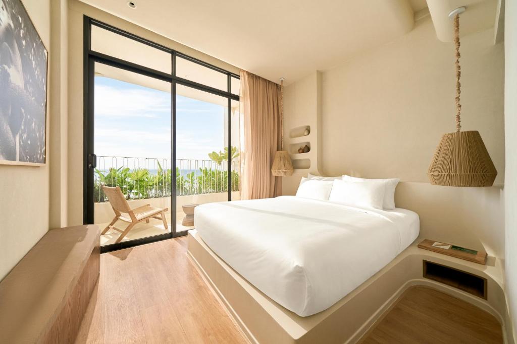 Phòng Deluxe Giường Đôi Với Ban Công và Tầm Nhìn Ra Biển
