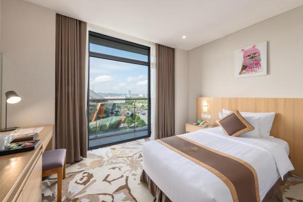 Phòng Premium 2 Giường Đơn có Ban công