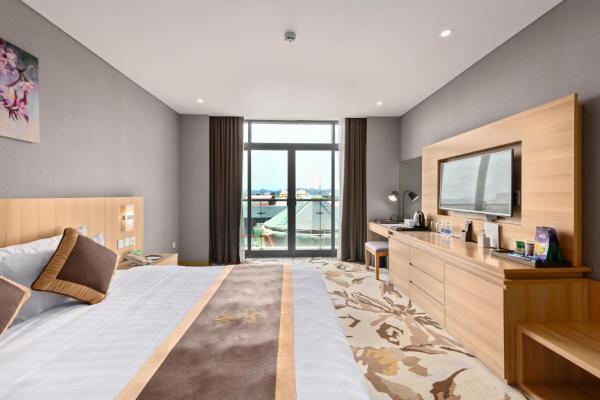 Phòng Premium Giường cỡ King có Ban công