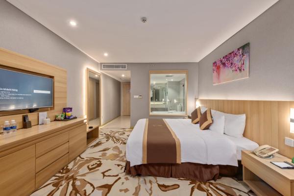 Phòng Premium Giường cỡ King có Ban công