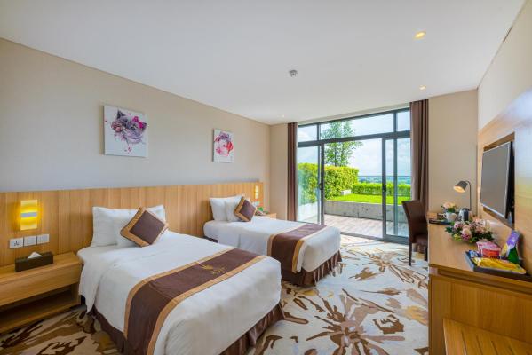 Phòng Tiêu Chuẩn 2 Giường Đơn Nhìn Ra Khu Vườn