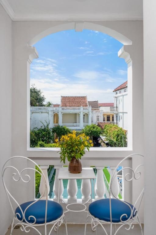 Phòng Dạng Suite Palace Có Ban Công
