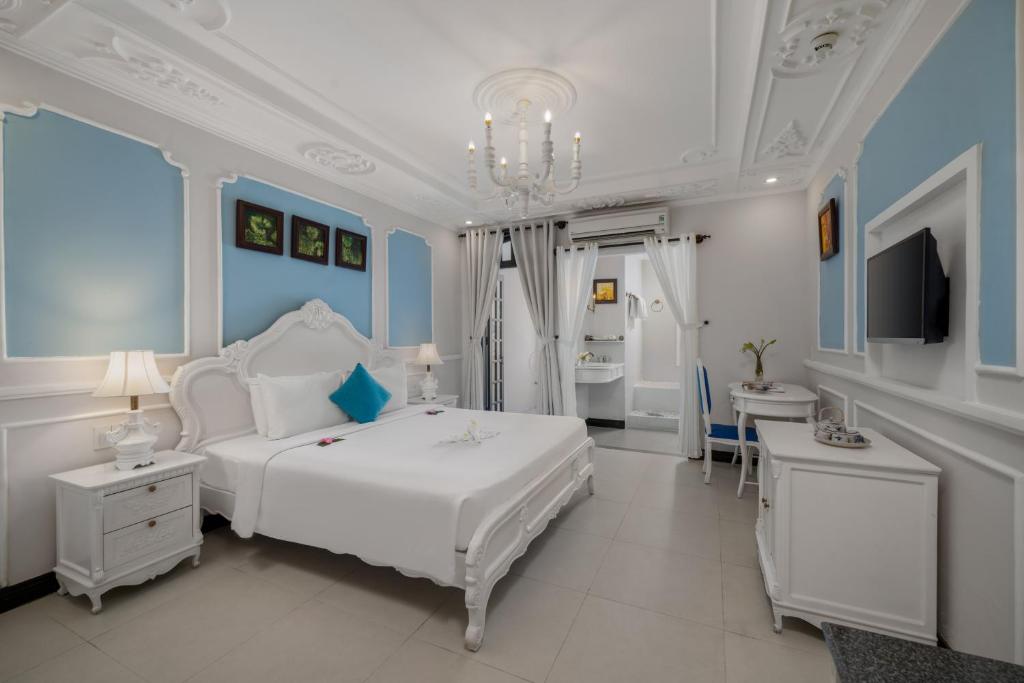 Phòng Dạng Suite Palace Có Ban Công