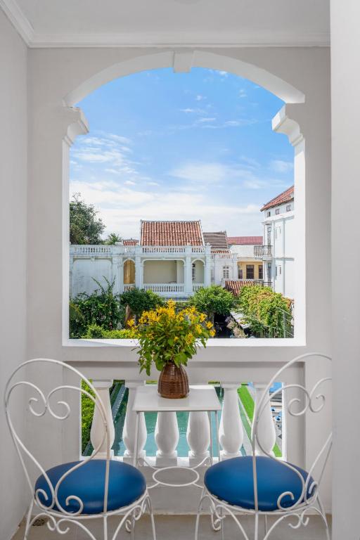 Phòng Dạng Suite Palace Có Ban Công