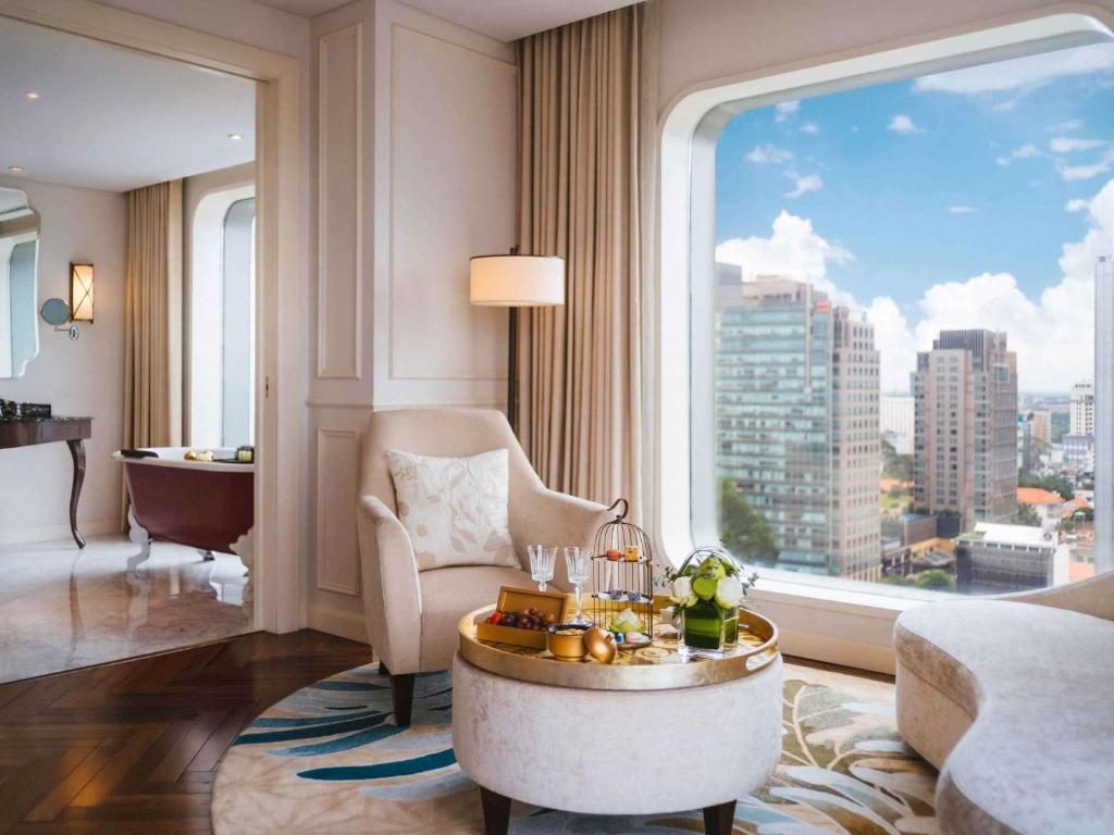 Executive Studio Suite