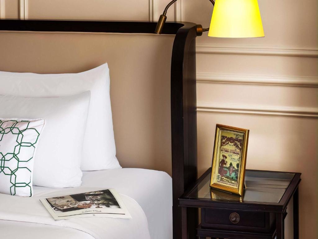Deluxe Room, 2 Single Size Beds, City View