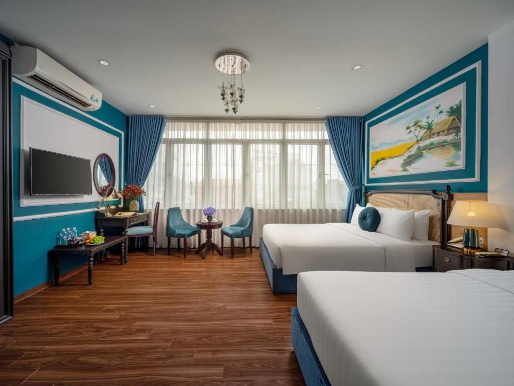 Suite Gia Đình Deluxe