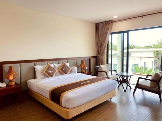 Phòng Deluxe Giường Đôi/2 Giường Đơn Nhìn Ra Vườn