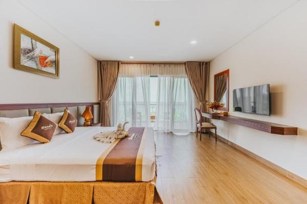 Phòng Deluxe Giường Đôi/2 Giường Đơn Nhìn Ra Vườn