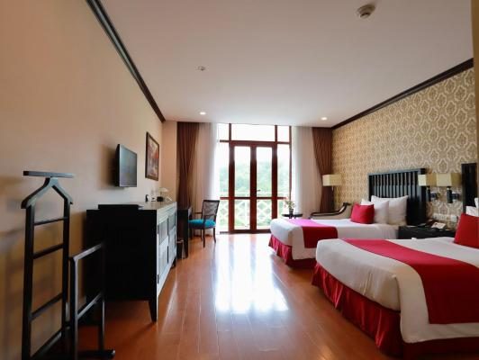 Phòng Deluxe 2 Giường Đơn Nhìn Ra Núi