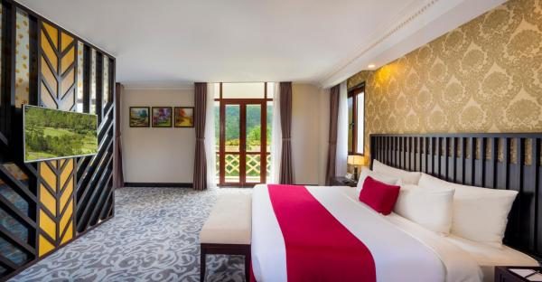 Suite Có Giường Cỡ King Nhìn Ra Núi