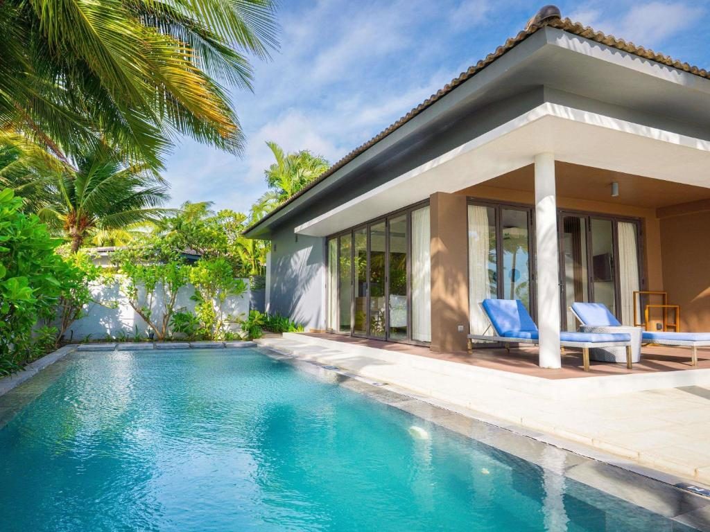 Bungalow Deluxe có Tầm Nhìn Ra Biển và Hồ Bơi Riêng