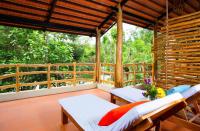 Phòng Deluxe Giường Đôi/2 Giường Đơn Nhìn Ra Vườn