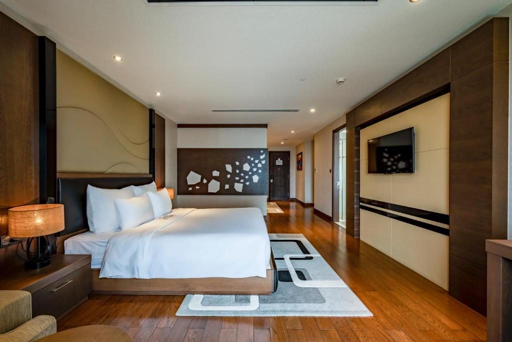 Suite Gia Đình