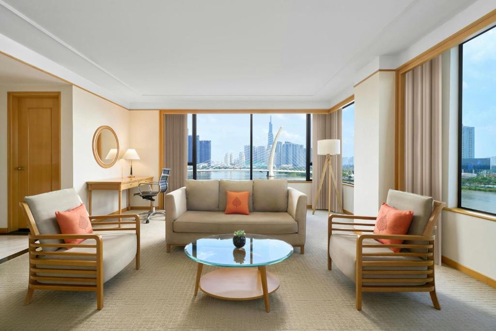 Suite Deluxe, Tầng Club, Suite 1 Phòng Ngủ, 1 Giường Cỡ King