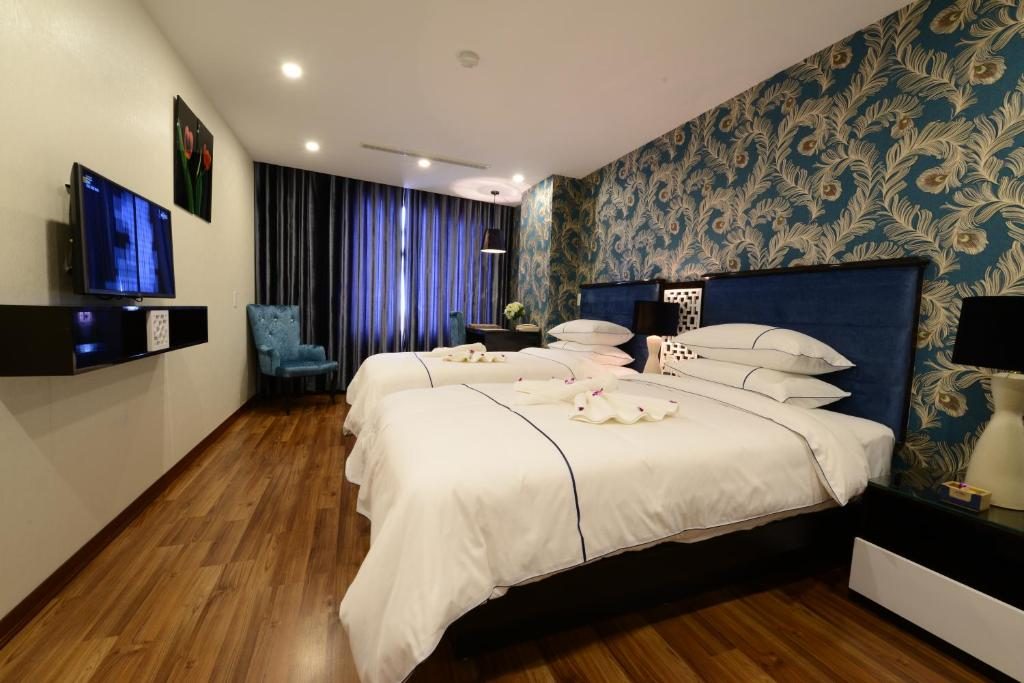 Phòng Thông Nhau Qua Cửa Nối