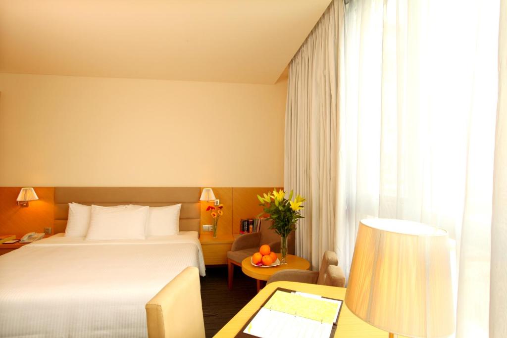 Signature Central Deluxe
