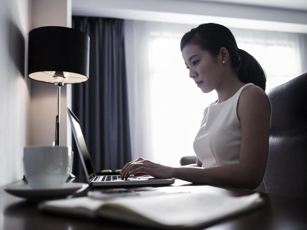 Phòng Deluxe Executive Giường cỡ King Nhìn ra Thành phố