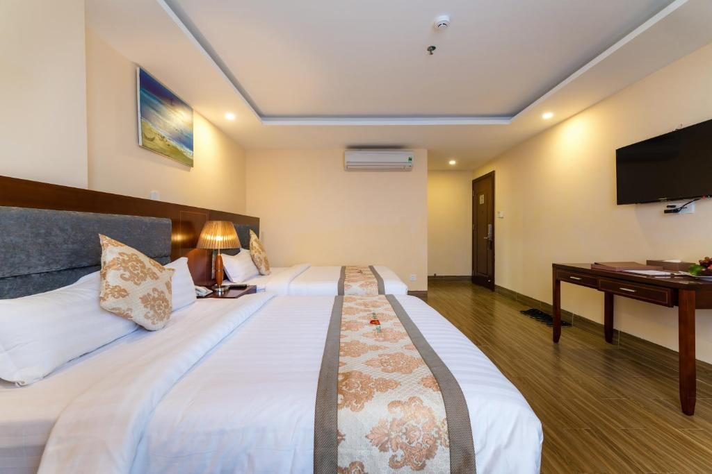 Phòng Deluxe 4 Người
