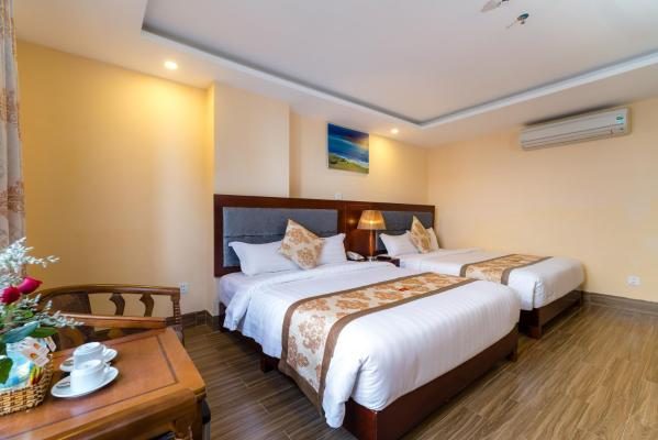 Phòng Deluxe 4 Người