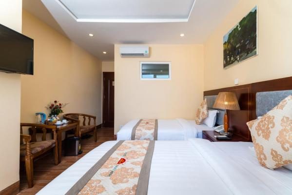 Phòng 2 Giường Đơn Nhìn Ra Thành Phố