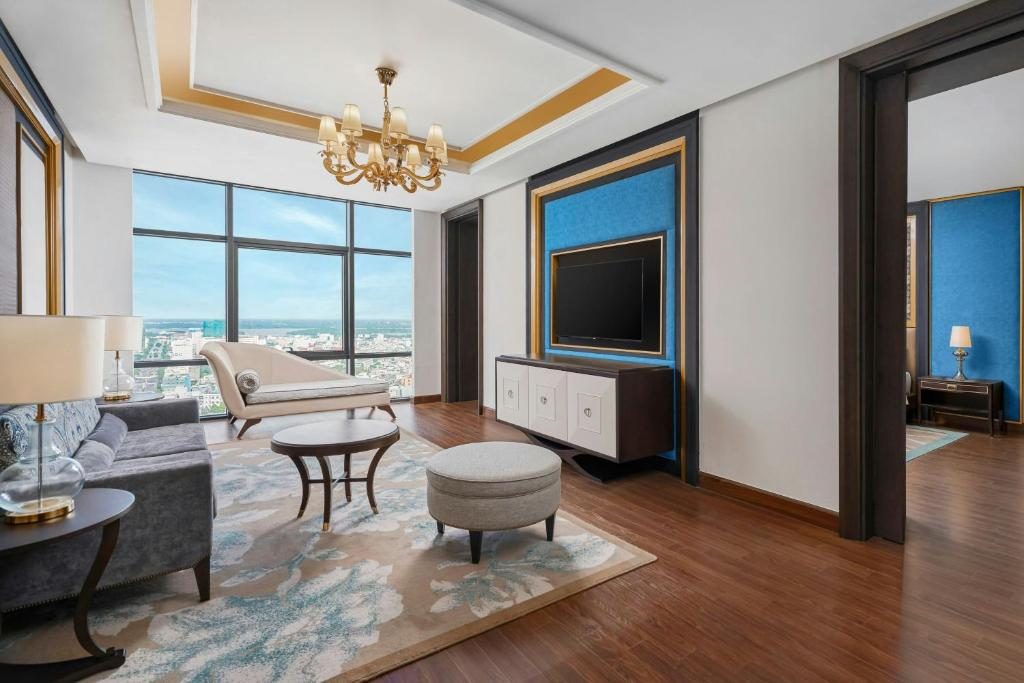 Suite Grand Có Giường Cỡ King – Quyền Sử Dụng Club Lounge