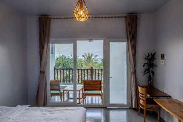 Phòng Deluxe Giường Đôi Nhìn Ra Biển