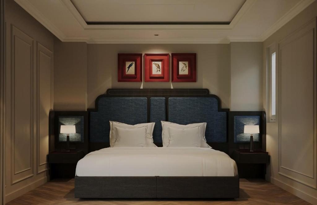 Premier Suite – Terrace – City View