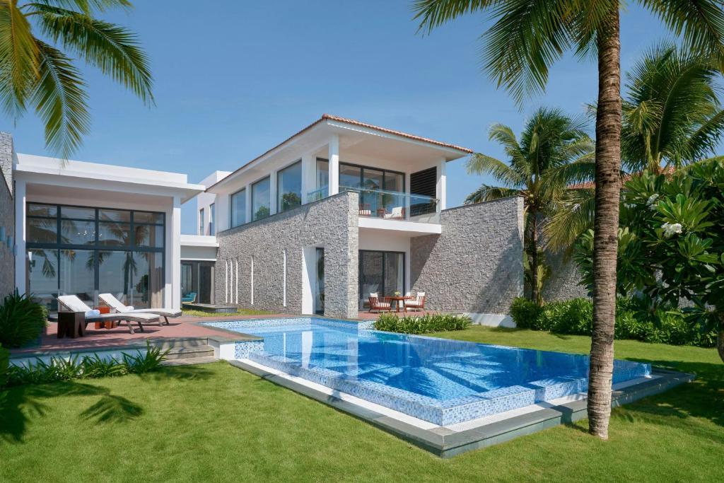Biệt Thự 3 Phòng Ngủ Có Hồ Bơi Riêng Và Tầm Nhìn Ra Biển