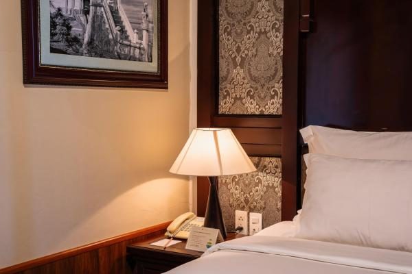 Bungalow Executive Nhìn Ra Vườn
