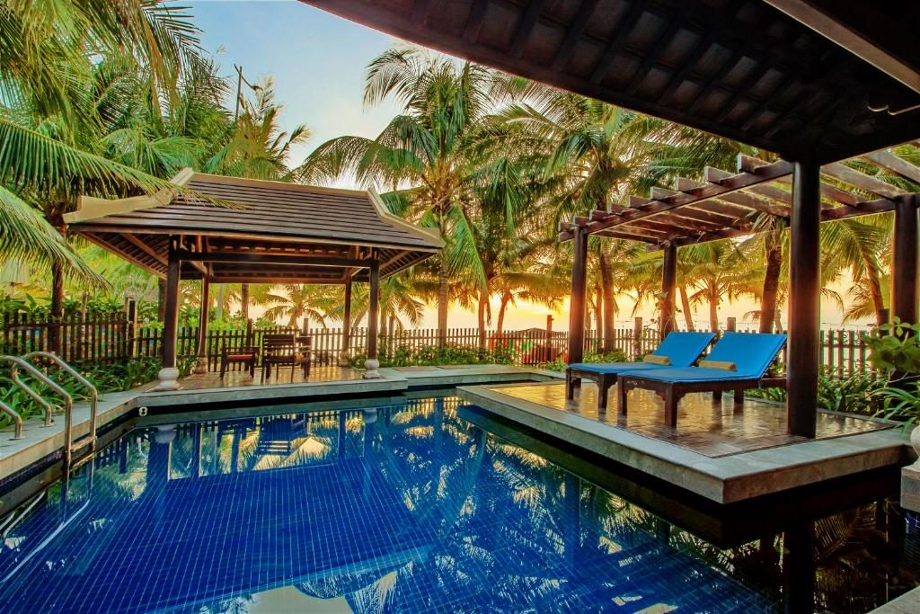 Biệt Thự Có Hồ Bơi Riêng