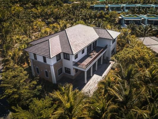Biệt thự 4 Phòng ngủ Nhìn ra Khu vườn