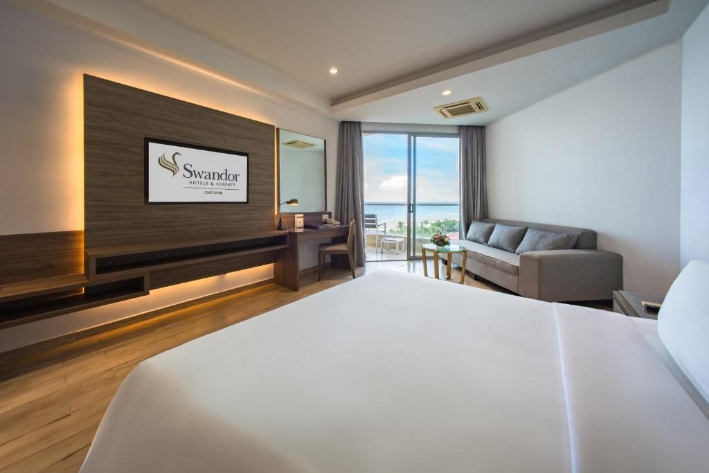 Phòng Deluxe Giường Đôi Với Ban Công và Tầm Nhìn Ra Biển