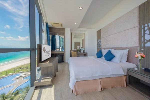 Phòng Gia Đình Nhìn Ra Biển Từ Phía Bên Cạnh