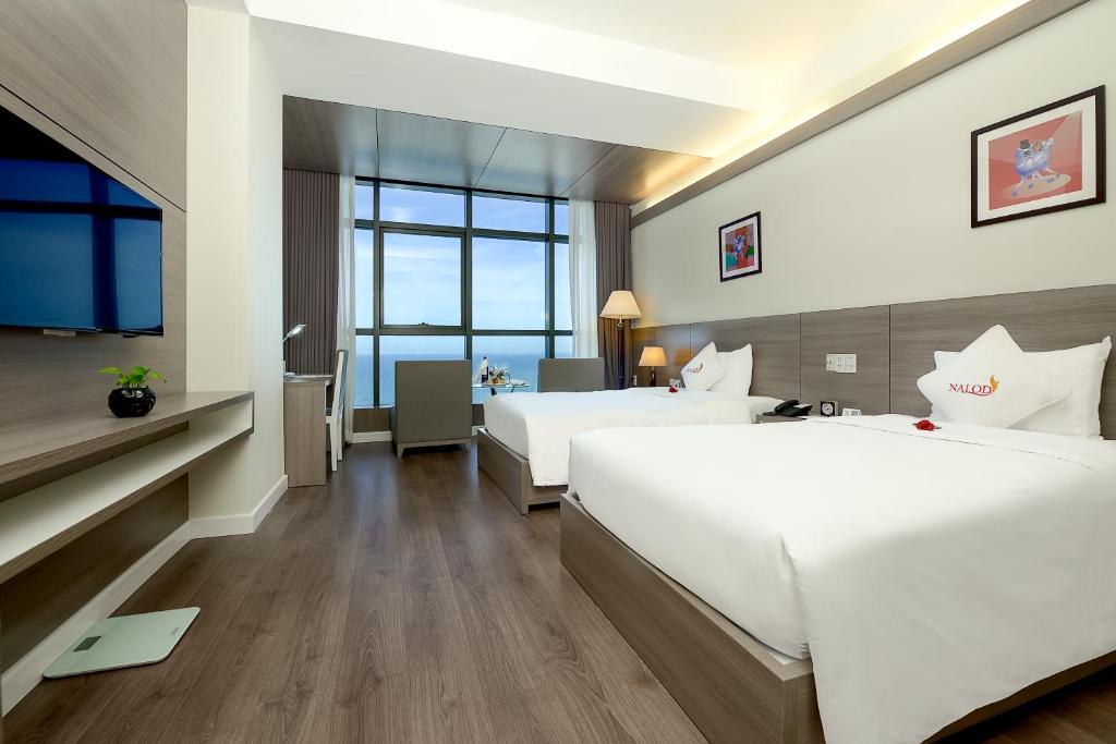 Phòng Deluxe 2 Giường Đơn Nhìn Ra Biển