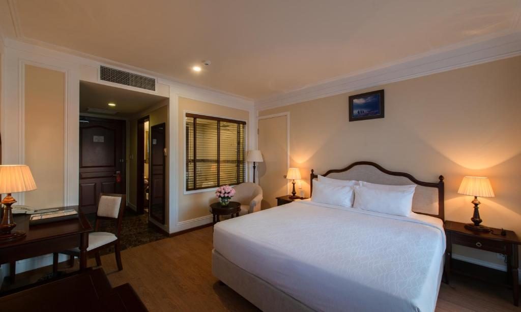Phòng Grand Deluxe Có Giường Cỡ King Nhìn Ra Biển