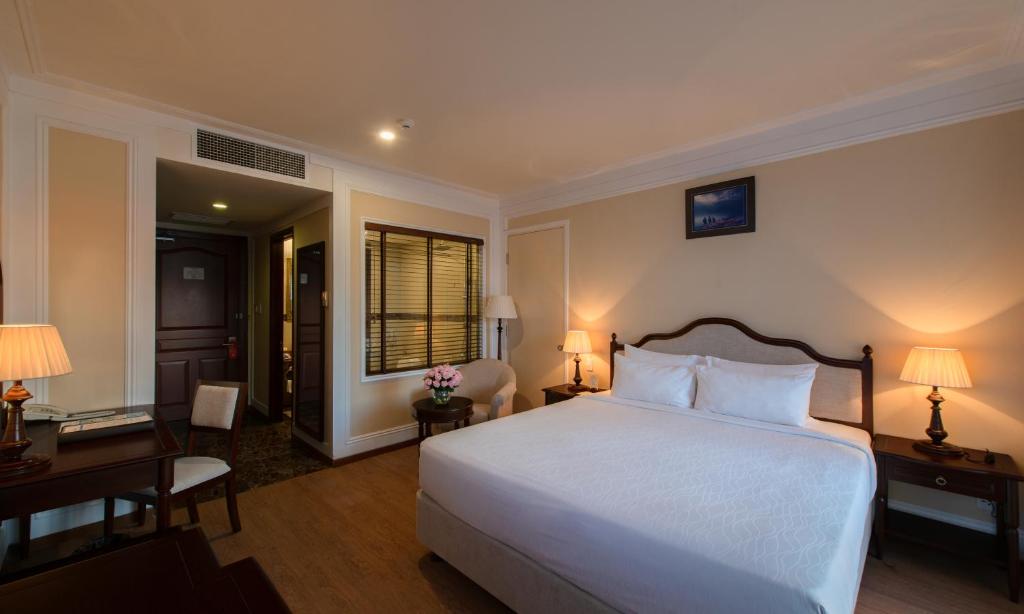 Phòng Grand Deluxe Có Giường Cỡ King Nhìn Ra Biển