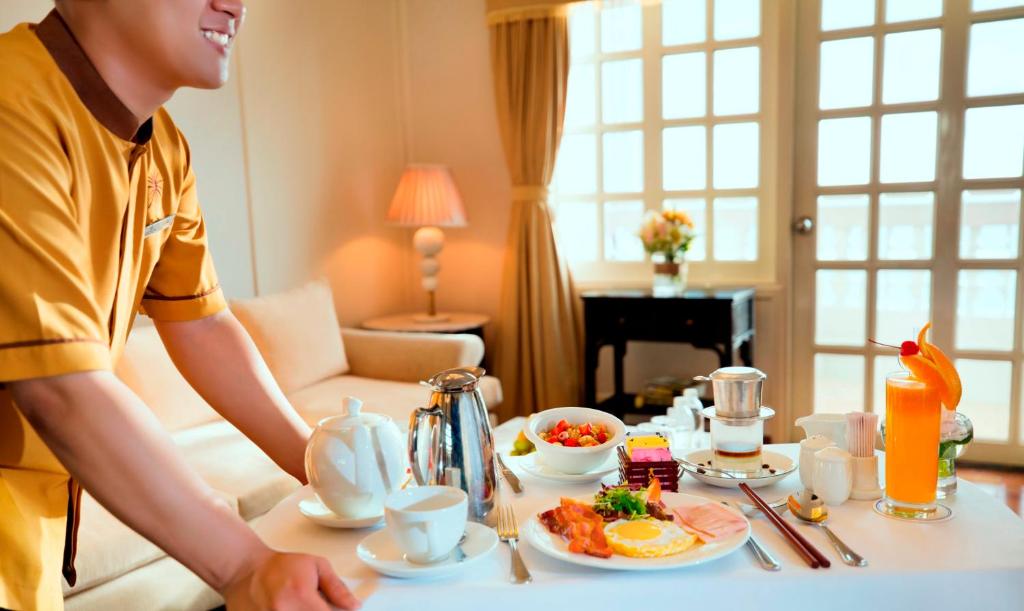 Junior Suite Ocean View + Inclusive One-Time Afternoon Tea per room