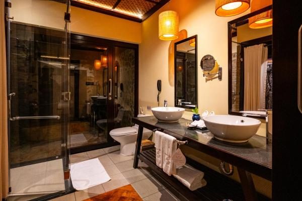 Bungalow Nhìn Ra Vườn/Hồ Bơi Có Sân Hiên